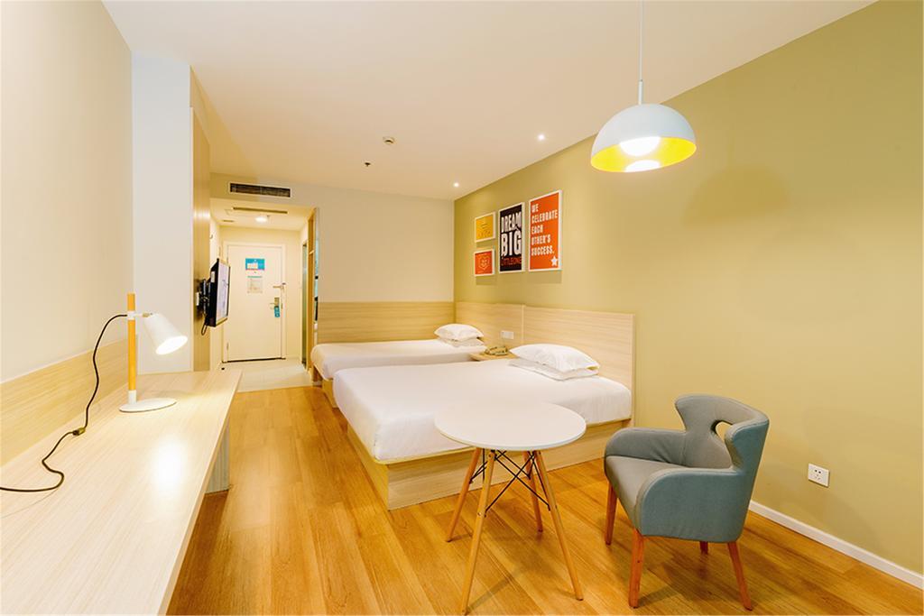 Hanting Hotel Fuzhou Wuyi Square Eksteriør billede